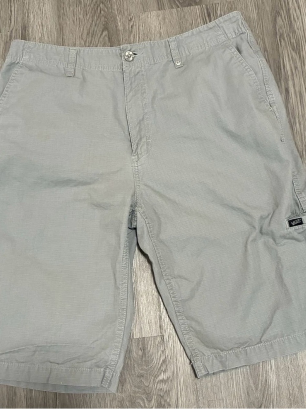 Vans Men’s Light Gray Cargo Shorts